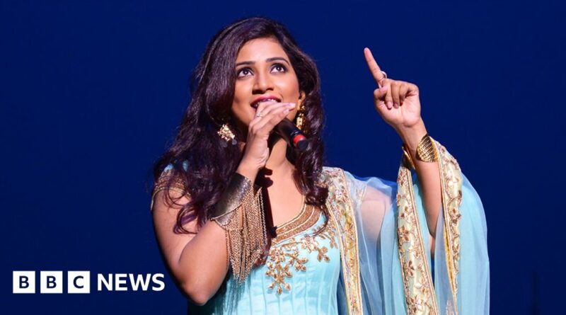 Shreya Ghoshal: We need to celebrate Lata Mangeshkar's legacy