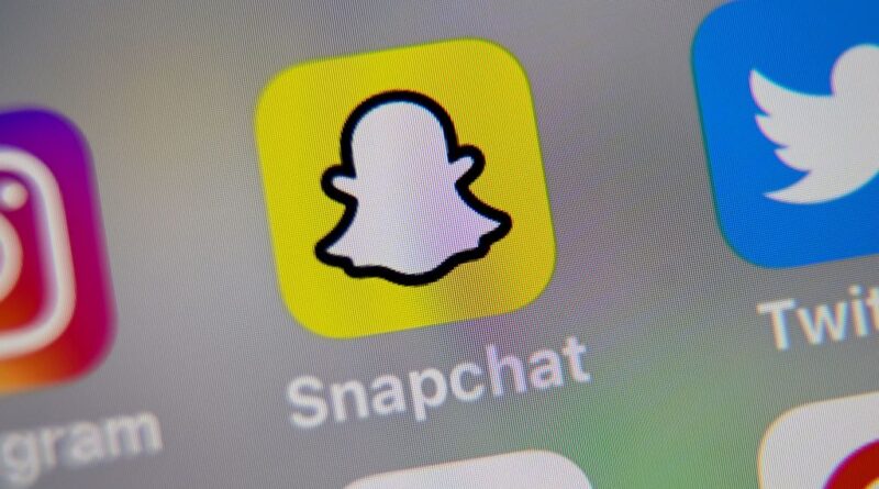 Snapchat's parent lays off 10% of workforce in order to 'reduce hierarchy,' says company | TechCrunch