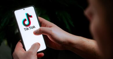 TikTok election? Indonesia's presidential hopefuls battle it out on social media