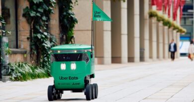 Uber Eats is launching a delivery service with Cartken's sidewalk robots in Japan | TechCrunch