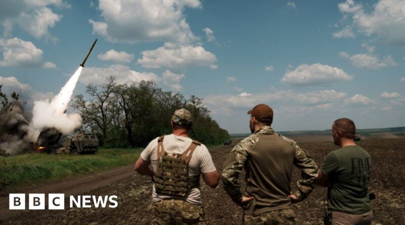 Ukraine war: Dozens of Russian troops 'die in air strike'