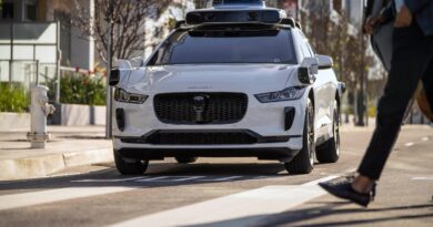 Waymo recalls and updates robotaxi software after two cars crashed into the same towed truck | TechCrunch