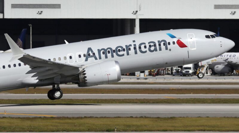 American orders 260 new planes, including Boeing Max 10s, and plans bigger first class