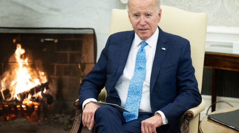 Biden says US to begin aid air drops in Gaza