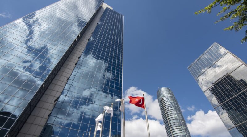 Turkish annual inflation soars to 67% in February