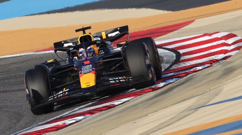 Verstappen on pole in Bahrain in boost to Red Bull and Horner