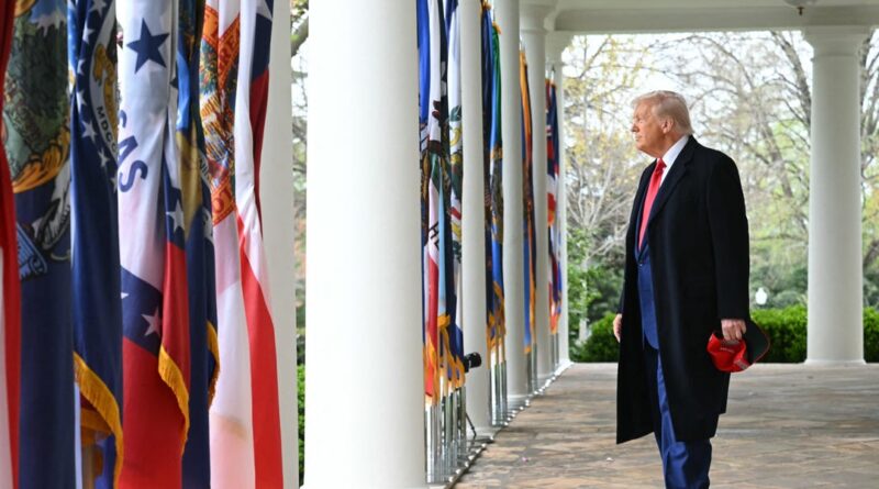 100 days into Trump's economy, one thing's clear: Americans are worried