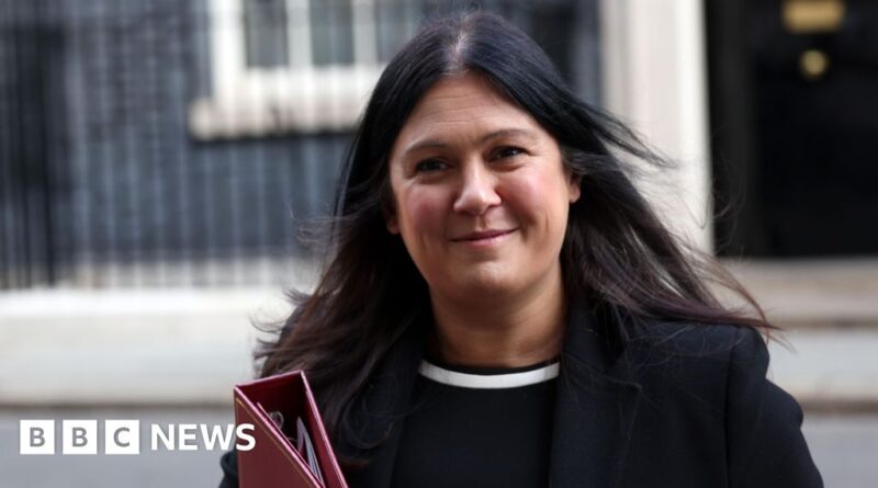 BBC licence fee 'unenforceable', says culture secretary