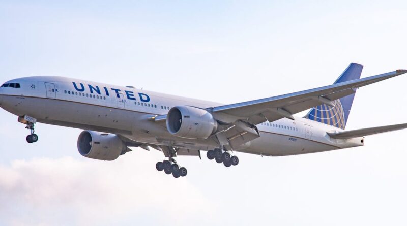 Over 300 United Airlines passengers were diverted when a faulty sensor told pilots that a cargo door was open