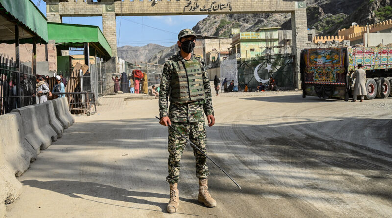Pakistan Says It Killed 54 Militants Trying to Enter From Afghanistan