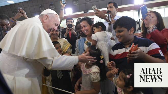 Saudi, Middle East, global leaders offer condolences following Pope Francis’ death