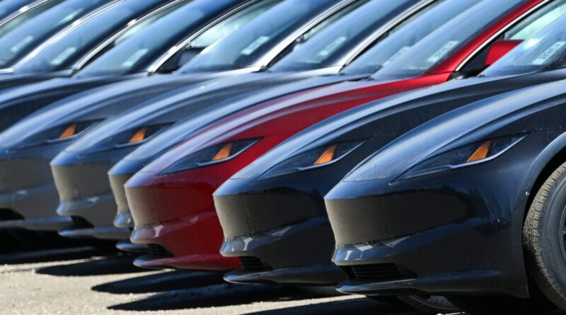 Tesla hikes Canadian prices and pushes its pre-tariff inventory