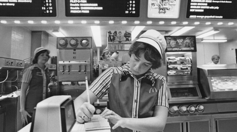 Vintage photos show what it was like to eat at McDonald's in the 1970s