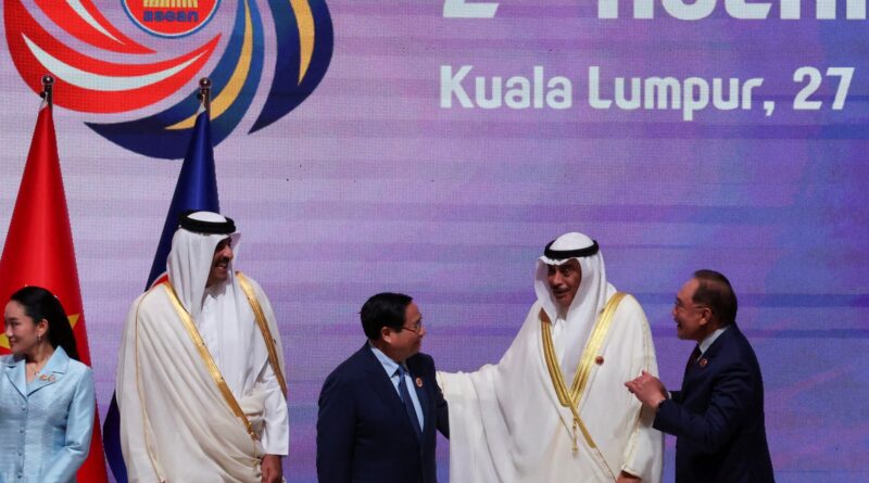 ASEAN kicks off summits with China, Gulf states amid US tariff threat