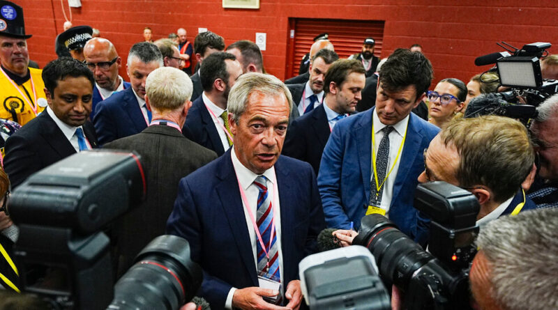 After 100 Years, Britain’s Two-Party Political System May Be Crumbling