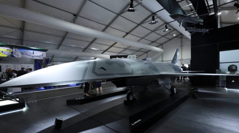 Anduril gave everyone a behind-the-scenes look at Fury, its AI fighter built to fly with America's most fearsome aircraft