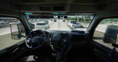 Aurora to add night driving, new routes as it ramps driverless trucking | TechCrunch