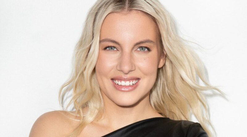 Gen Zers should avoid these 6 money mistakes, says a young CEO who watched her friends flounder financially