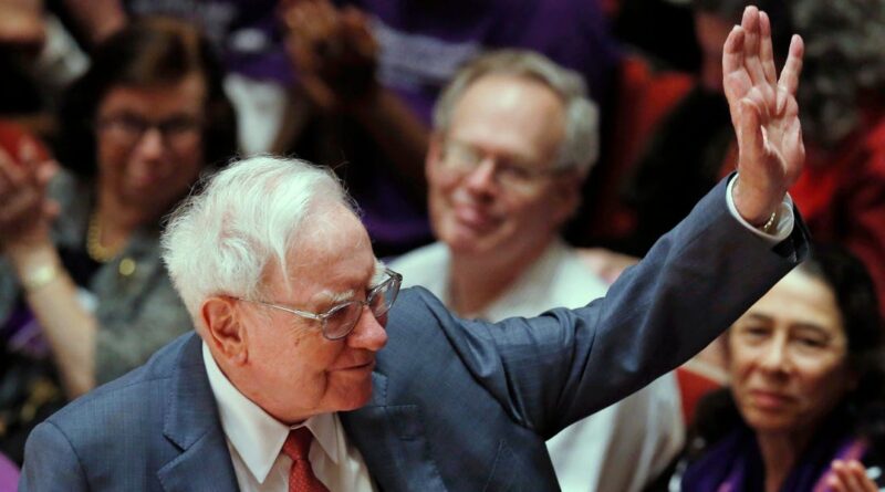 How Warren Buffett prepared to end his 60-year reign at Berkshire Hathaway