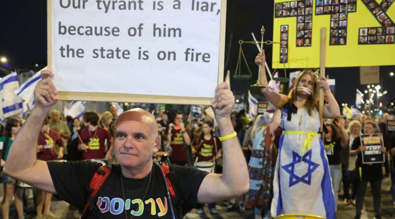 Israelis protest for captives, against Netanyahu’s Gaza war expansion