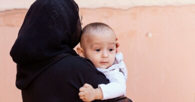 Muslim Mom Challenged By A World of Opposition: Find Inspiration in Sumayyah bint Khayat (RA)