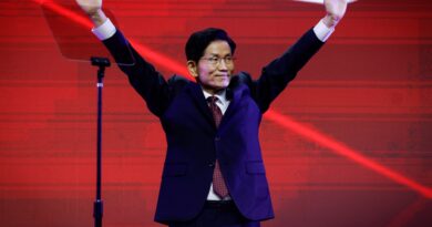S Korea’s conservative party picks Kim Moon-soo as presidential candidate