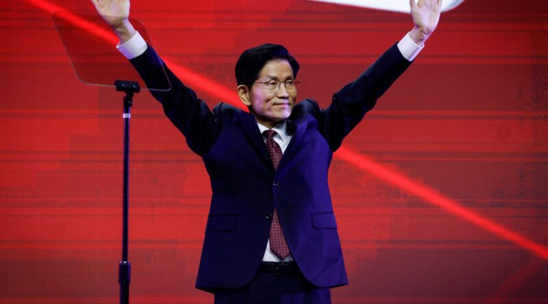 S Korea’s conservative party picks Kim Moon-soo as presidential candidate