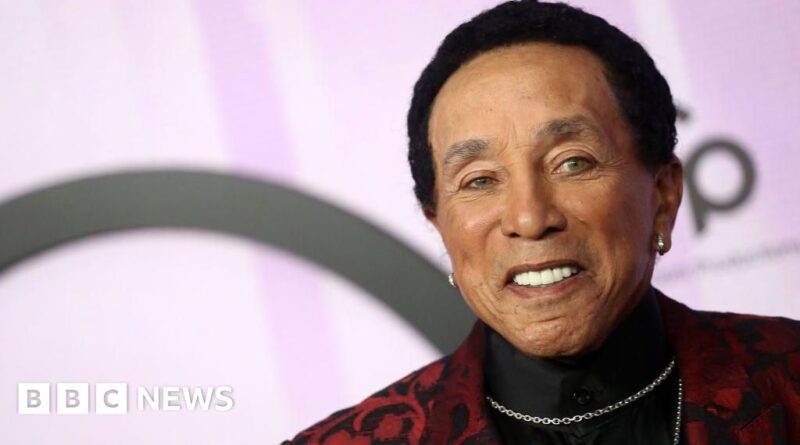 Smokey Robinson denies 'ugly' sexual assault allegations