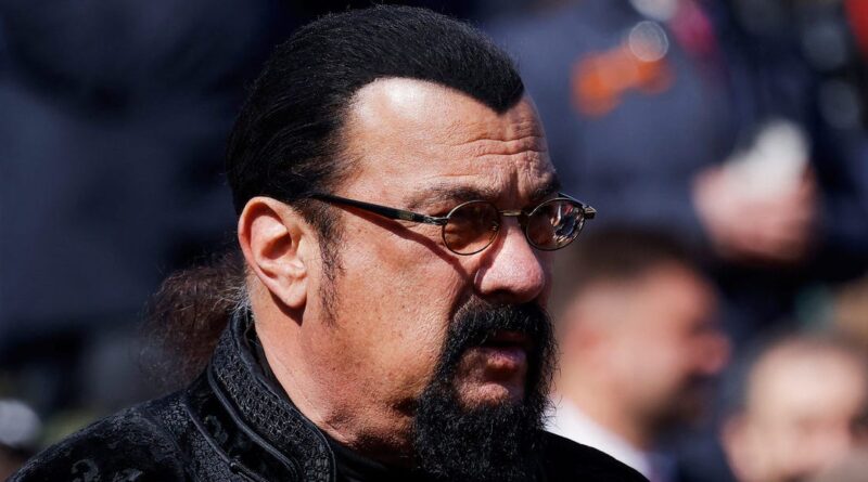 Steven Seagal appeared at Putin's big Victory Day celebration next to a biker gang