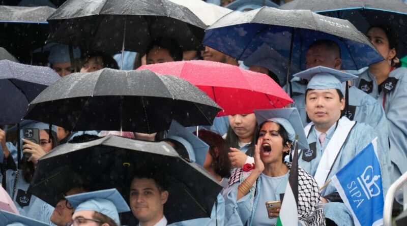 Students chant 'Free Mahmoud' at Columbia University graduation