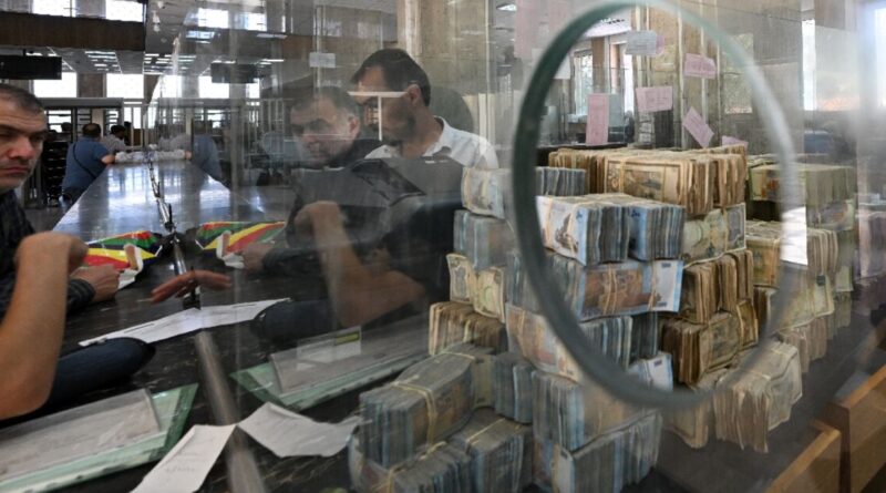 Syrians hope for economic recovery after West lifts sanctions