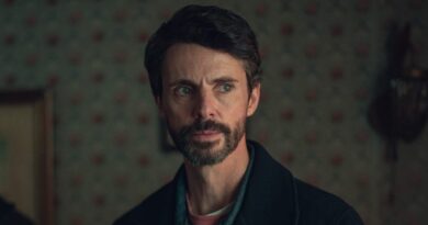 The cast of Netflix's newest murder mystery is already lobbying for a season 2