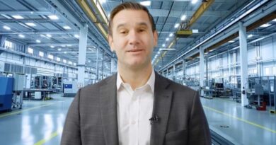 This bank is using AI versions of its analysts to meet clients' demand for videos