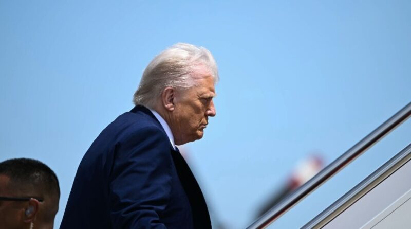 Trump says would be 'stupid' to reject Qatari Air Force One gift