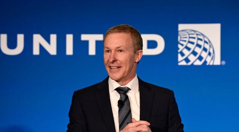 United Airlines CEO Scott Kirby slams the budget airline model: 'It's dead'