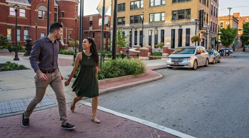 23 cities and towns across the US that offer cash and other perks to people who move there