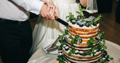 6 mistakes couples make when choosing their wedding menu, according to a wedding caterer