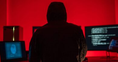 A notorious hacker group is now targeting the aviation industry, the FBI says
