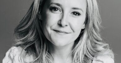 Alexa von Tobel