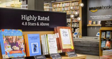 Amazon cuts jobs in its Books business, internal email shows