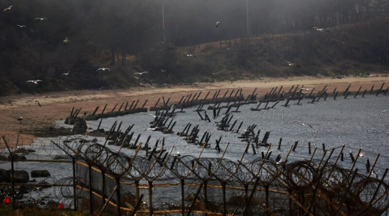 Americans detained trying to send rice, Bibles, dollar bills to North Korea