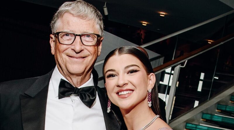 Bill Gates' daughter Phoebe and her cofounder say ChatGPT helped them promote their fashion tech business