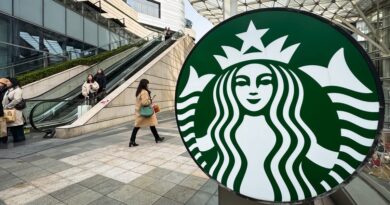 Chase Sapphire, Walmart, Starbucks: Katie Notopoulos on her hot takes