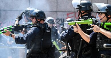 Curfew in LA as protests against Trump’s immigration crackdown continue