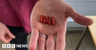 Doctors use poo pills to flush out dangerous superbugs