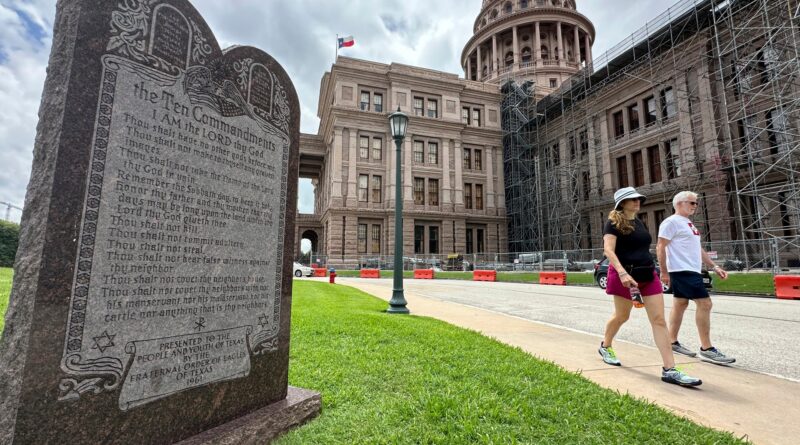 Faith leaders challenge Texas law requiring Ten Commandments in classrooms