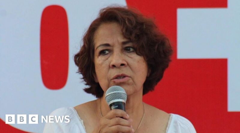 Gunmen storm Mexican village hall and shoot dead mayor
