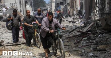 Hundreds of families displaced by Israeli air strikes on Gaza, witnesses say