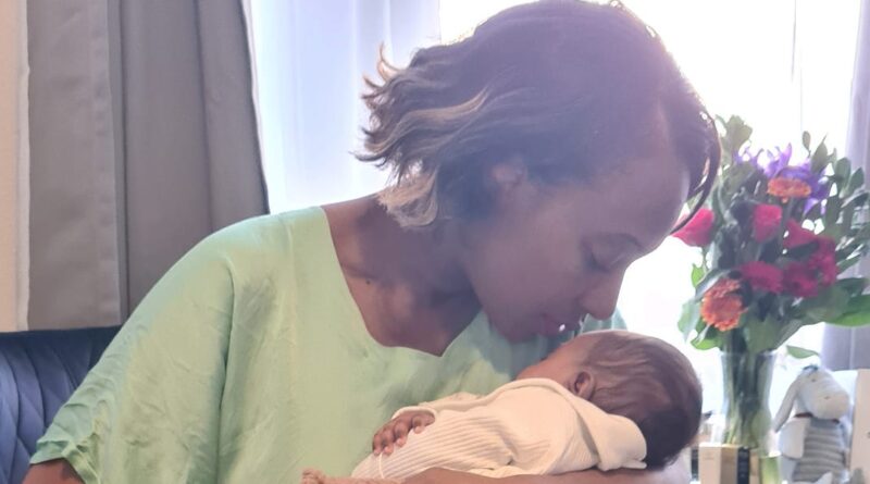 I had my baby at 48 through IVF. Being an older mom has so many benefits.