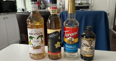 I tried 4 vanilla syrups in my coffee to find the best one, and there was a clear winner